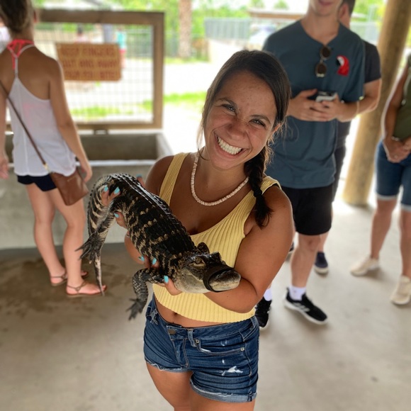 Meet your Posher, Julia - Picture 1 of 1